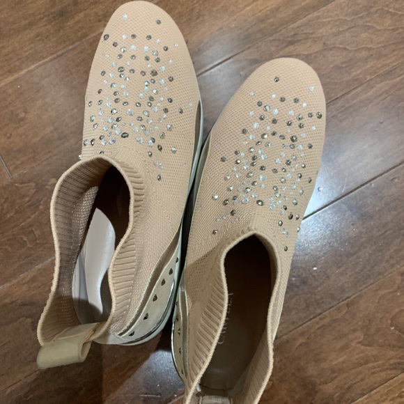 ✨FLASH SALE✨ Carvela Sneakers - Picture 5 of 5